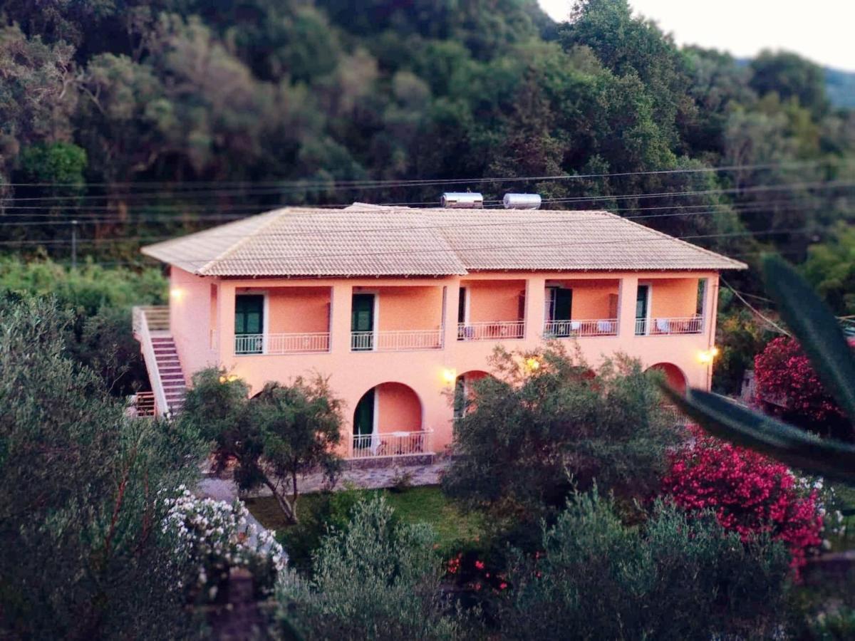 Rossi'S Studios Moraḯtika Exterior foto